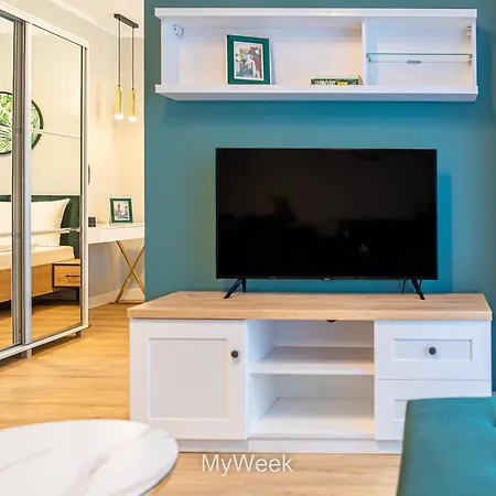 Arte, Sloneczna Polana, Myweek كودوفا- زدروي