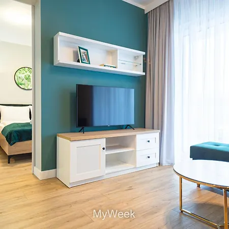 Arte, Sloneczna Polana, Myweek