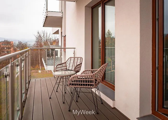 Arte, Sloneczna Polana, Myweek